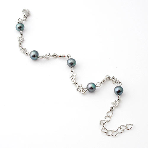 Alloy pearl bracelet