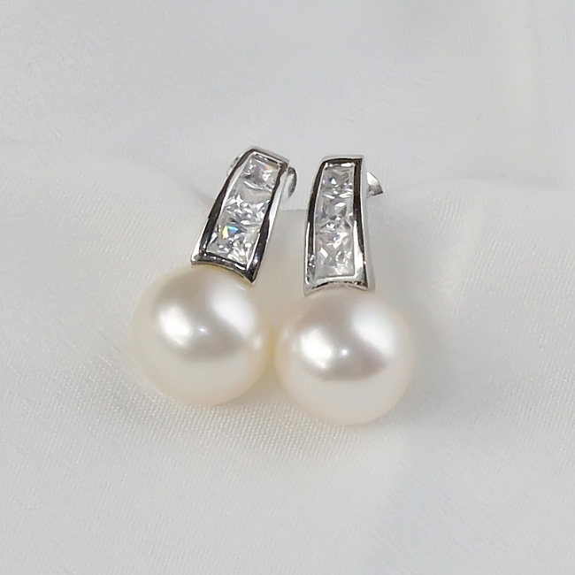Alloy pearl ear pins 、 clips