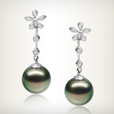 Tahiti black pearl earrings
