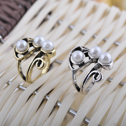 Alloy pearl ring