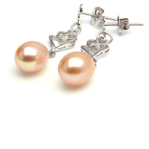 Pearl eardrop