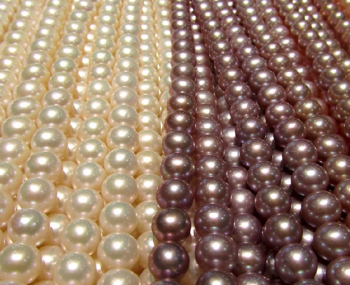 Shoen pearl necklace